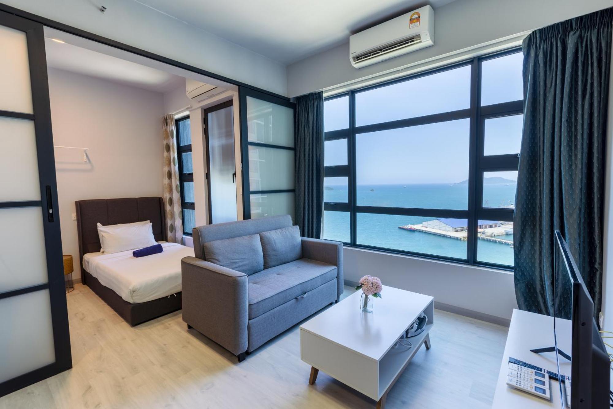Margo - Jesselton Quay Apartment *